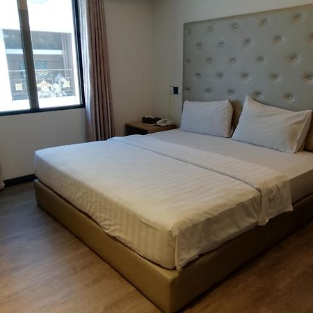 Ease Hotel Kota Kinabalu Kültér fotó