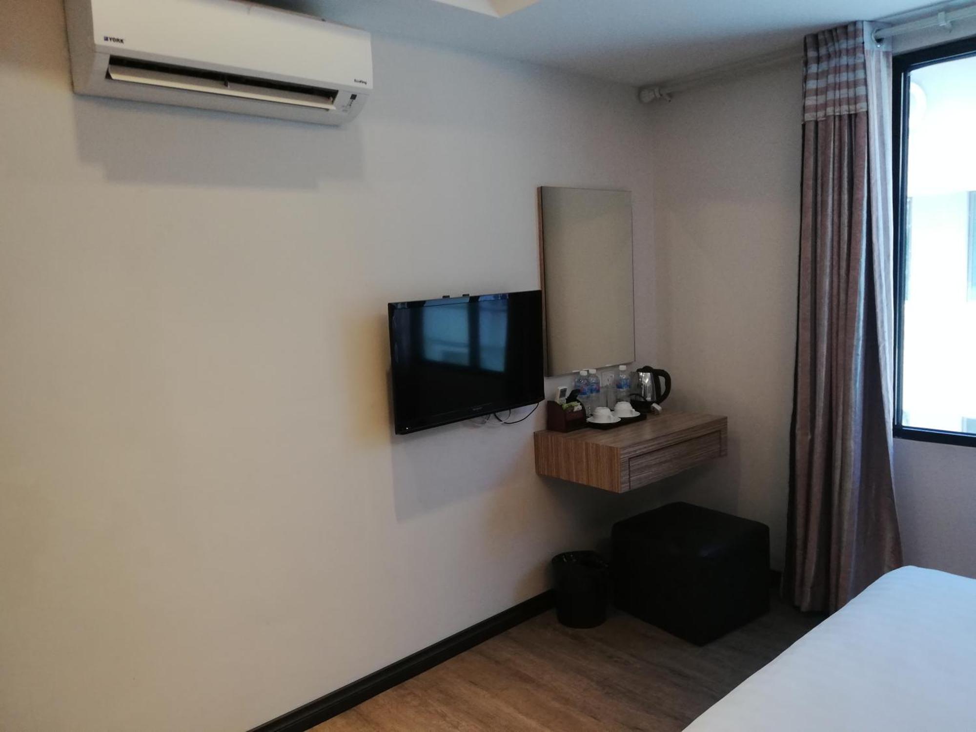 Ease Hotel Kota Kinabalu Kültér fotó