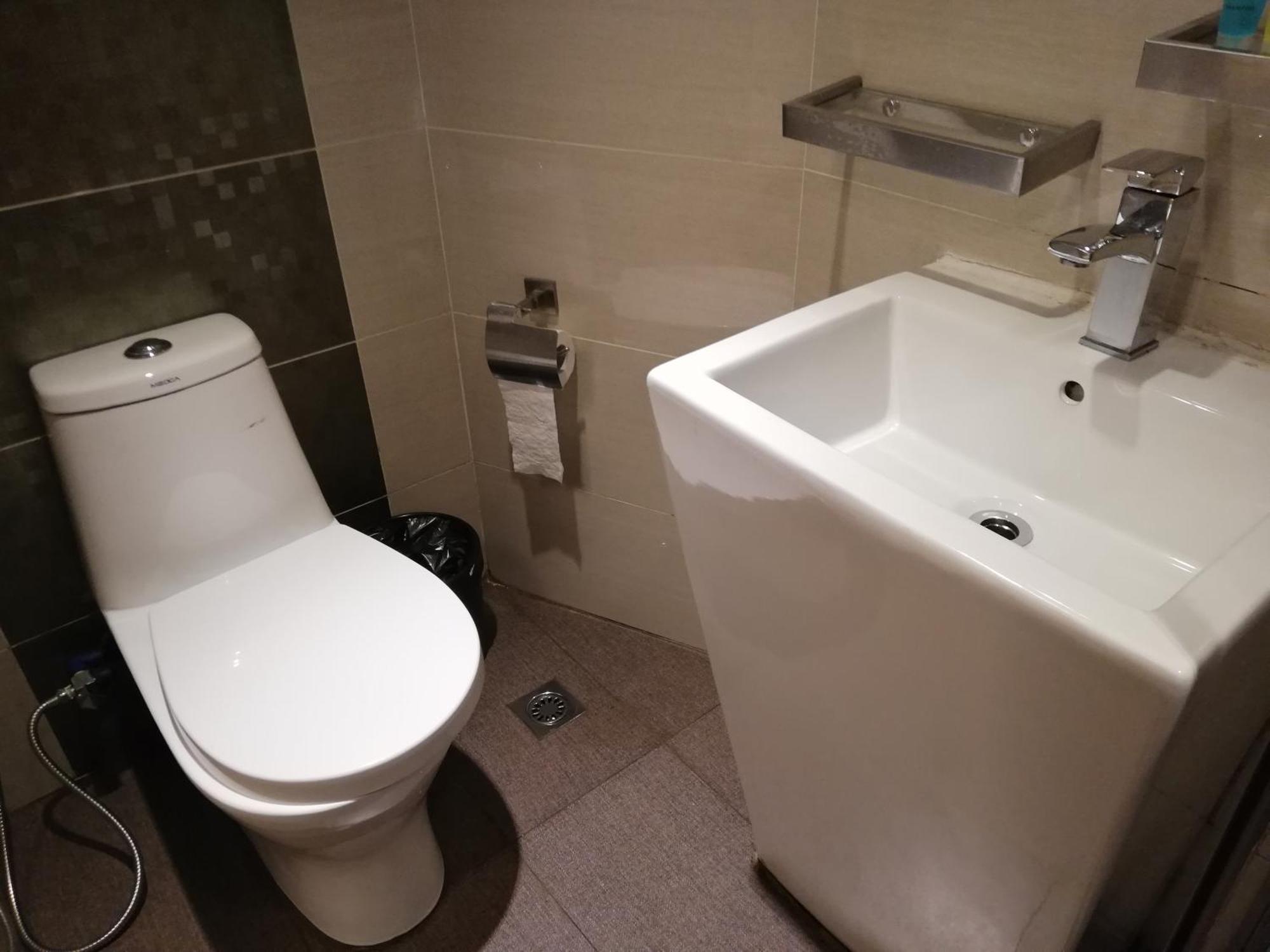 Ease Hotel Kota Kinabalu Kültér fotó