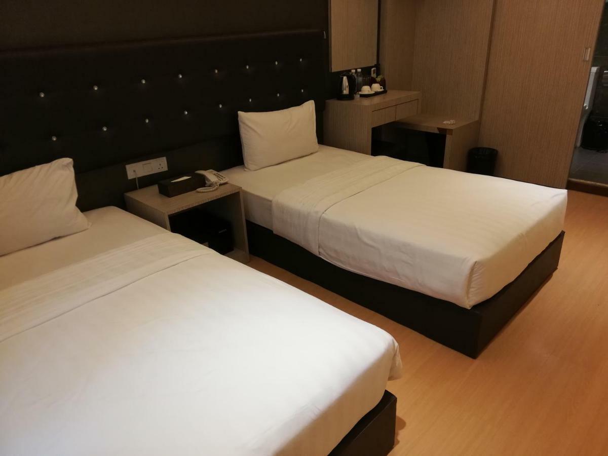 Ease Hotel Kota Kinabalu Kültér fotó